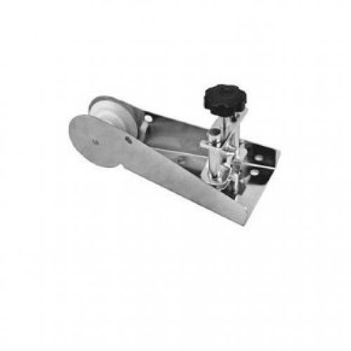 AISI 316 STAINLESS STEEL BOW ROLLER  WITH ANCHOR BLOCKING DEVICE